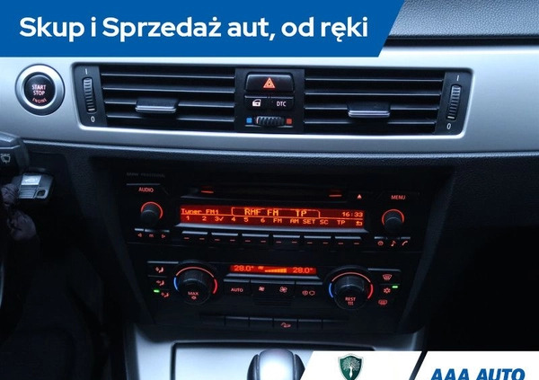 BMW Seria 3 cena 21000 przebieg: 269211, rok produkcji 2006 z Zaklików małe 254